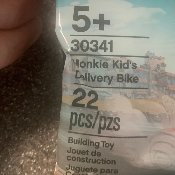 LEGO MONKIE KID: Monkie Kid's Delivery Bike (30341) - Picture 3 of 4